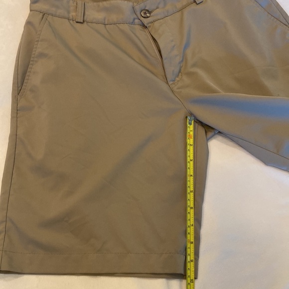 Adidas Mens Golf Shorts Khaki size 32 - Picture 2 of 4